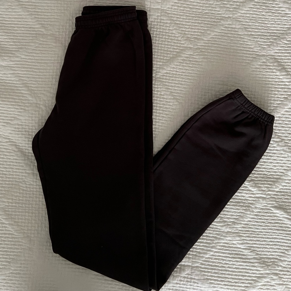 NWT SKIMS Joggers